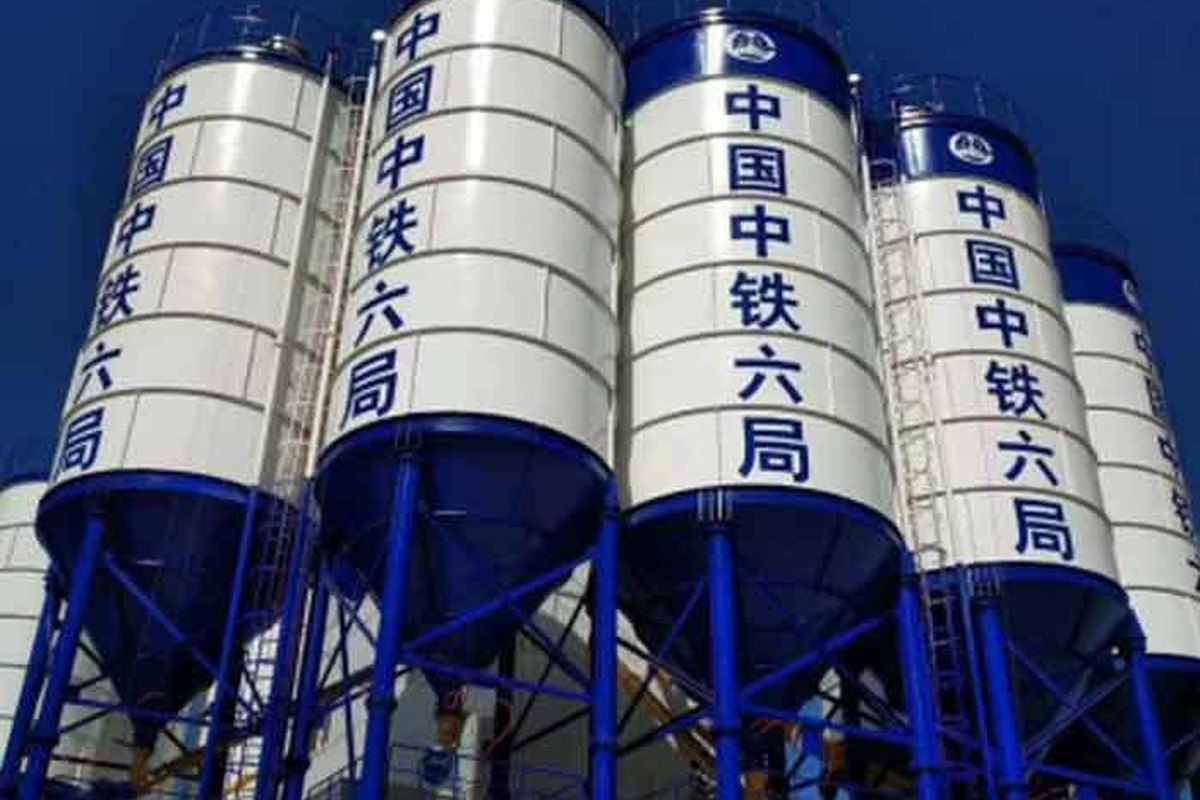 Fly ash powder silo