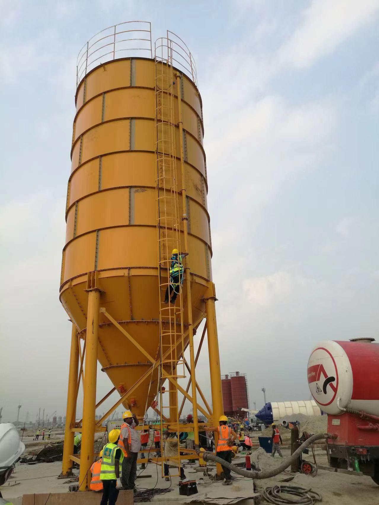 Bolted cement silo at a concrete batching plant